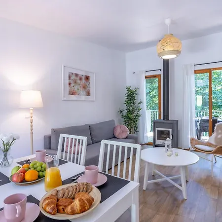 Les Charmes C38 - Le Val Joly